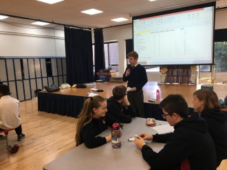 Annual 2nd Year versus 3rd Year Classics quiz Photo: Ms. Donohoe
