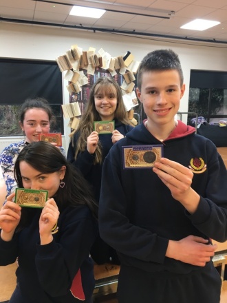 Annual 2nd Year versus 3rd Year Classics quiz Photo: Ms. Donohoe
