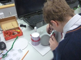 MaKey MaKey workshop Photo: Ms O'Kelly
 MaKey MaKey workshop Photo: Ms O'Kelly