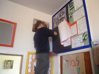 TY students working on Spartan projects. Photo: Ms. Donohoe
