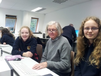 Log on to Learning participants. Photo: Ms. Finnegan
