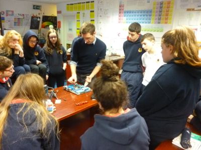 TYs build a computer