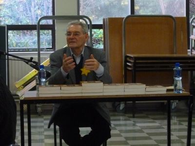 International Person of the Year 2014, Tomi Reichental, visits Stratford