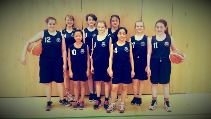 Junior Girls Basketball team, December 2016 Photo: Ms. Finnegan
Junior Girls Basketball team, December 2016 Photo: Ms. Finnegan