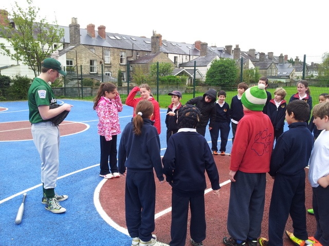 Explaining baseball Photo: Ms. Finnegan
Explaining baseball Photo: Ms. Finnegan