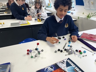2 X Science Molecule Making 8 Oct 2 
