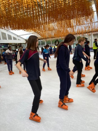 Ice skating Dec2025 21 
