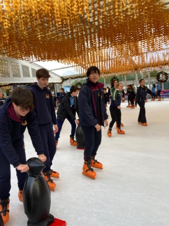 Ice skating Dec2025 5 
