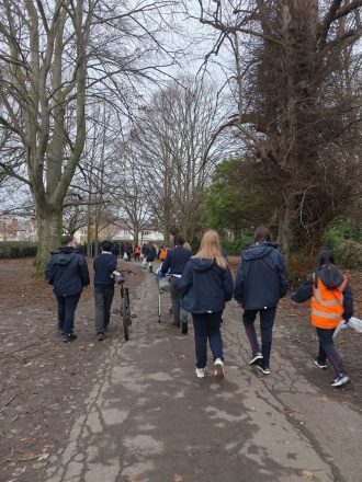 Mitzvah Week 2025 litter Cleanup 6 
