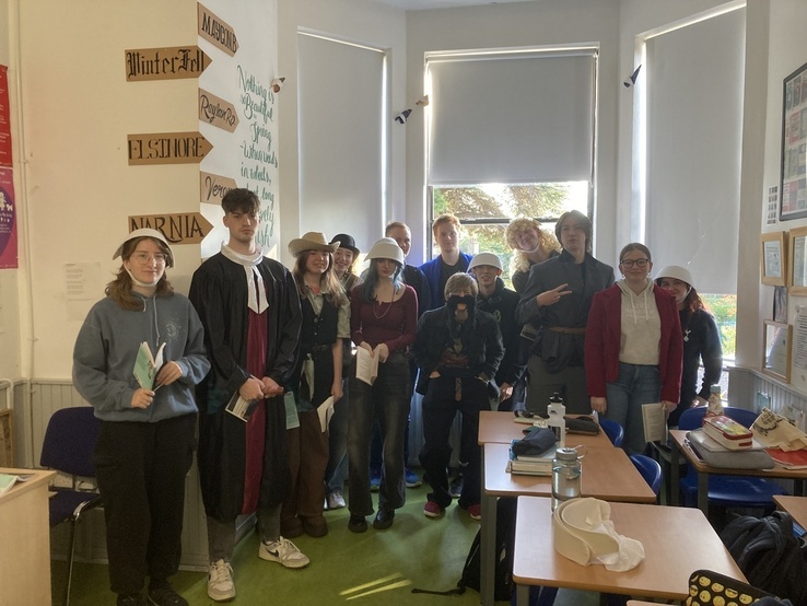 6th English The Crucible IMG 0772 
