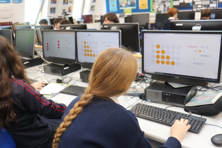 E Ucodeweek 9 Oct2023 IMG 3856 
